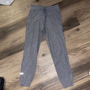 lululemon joggers
